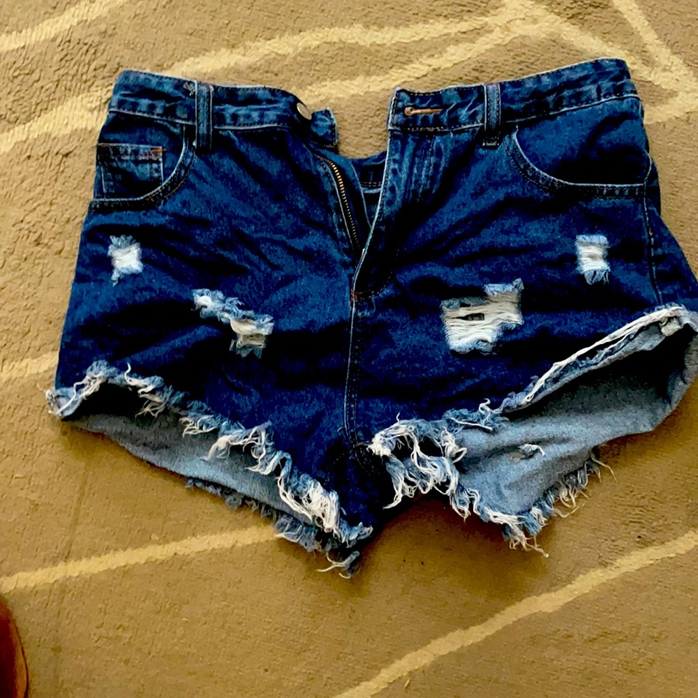 Jean shorts they run small and don’t fit